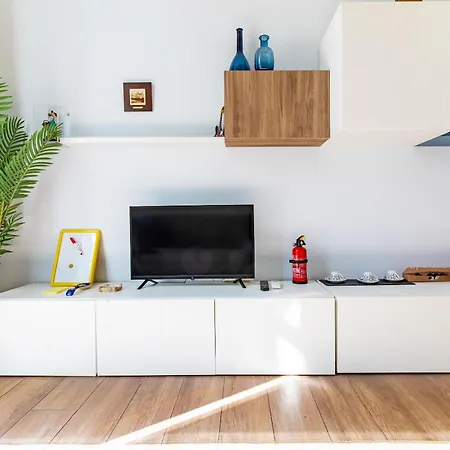 The Blue House, Terre Marine Apartment *