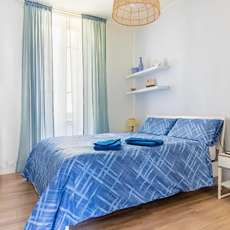 아파트 The Blue House, Terre Marine *